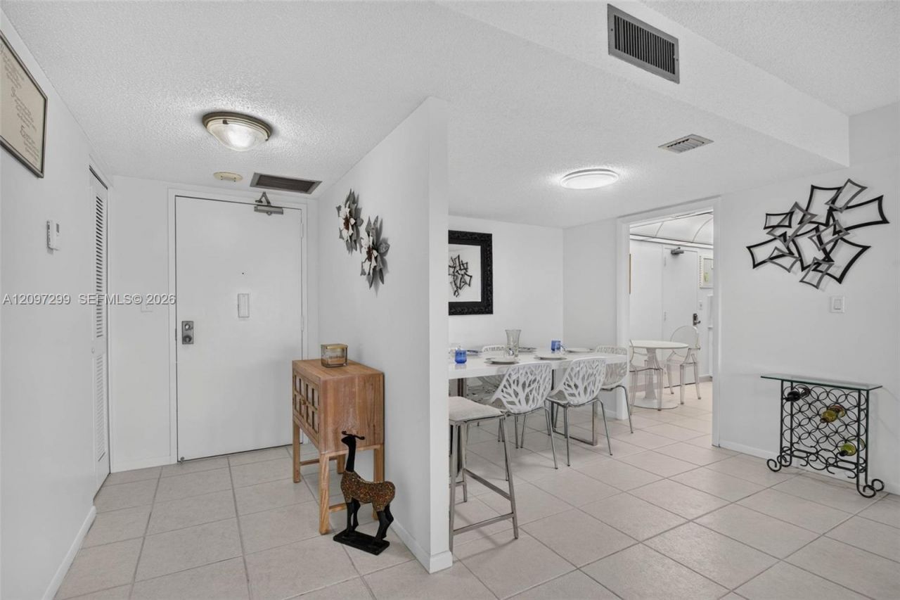 10777 W Sample Rd , Unit 718, Coral Springs, FL 33065 Photo