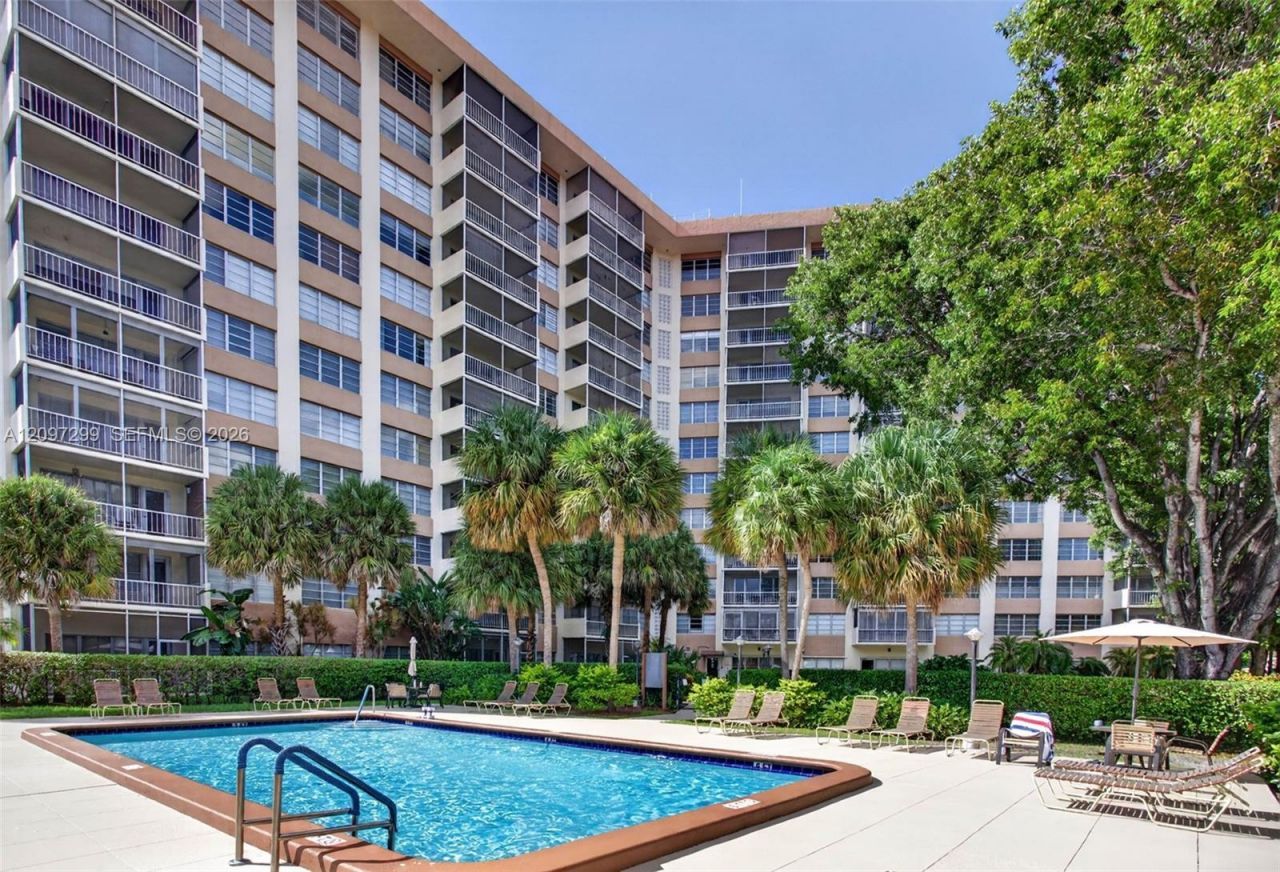 10777 W Sample Rd , Unit 718, Coral Springs, FL 33065 Photo