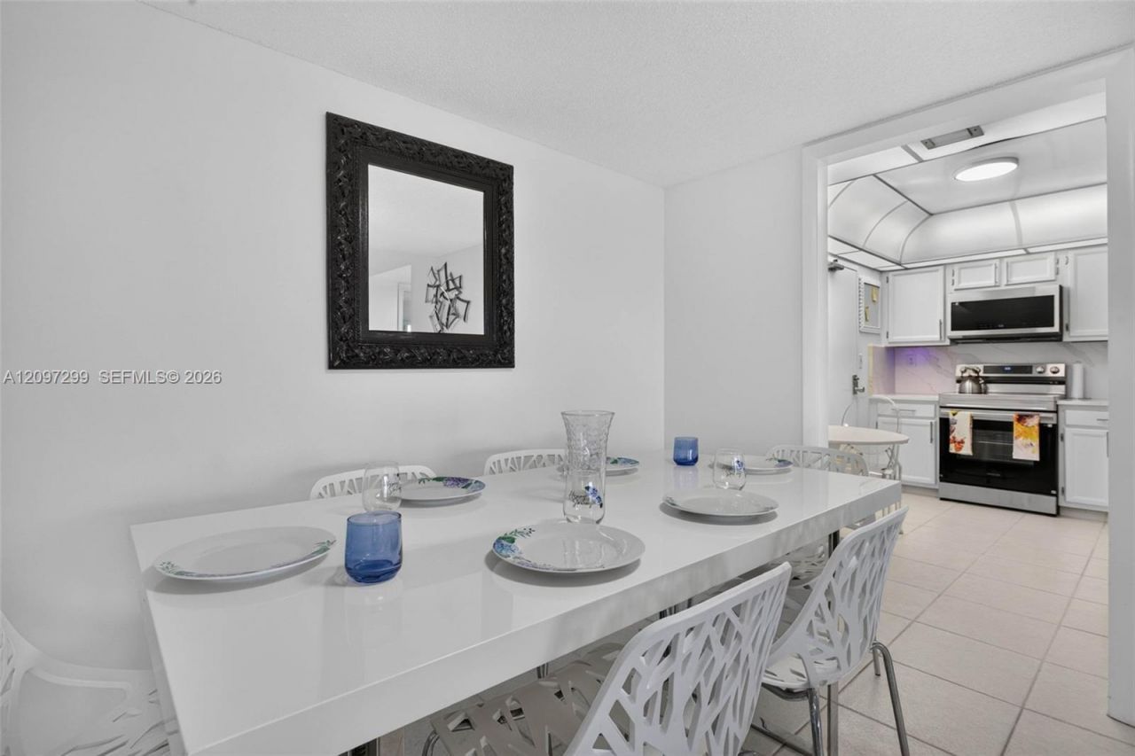 10777 W Sample Rd , Unit 718, Coral Springs, FL 33065 Photo