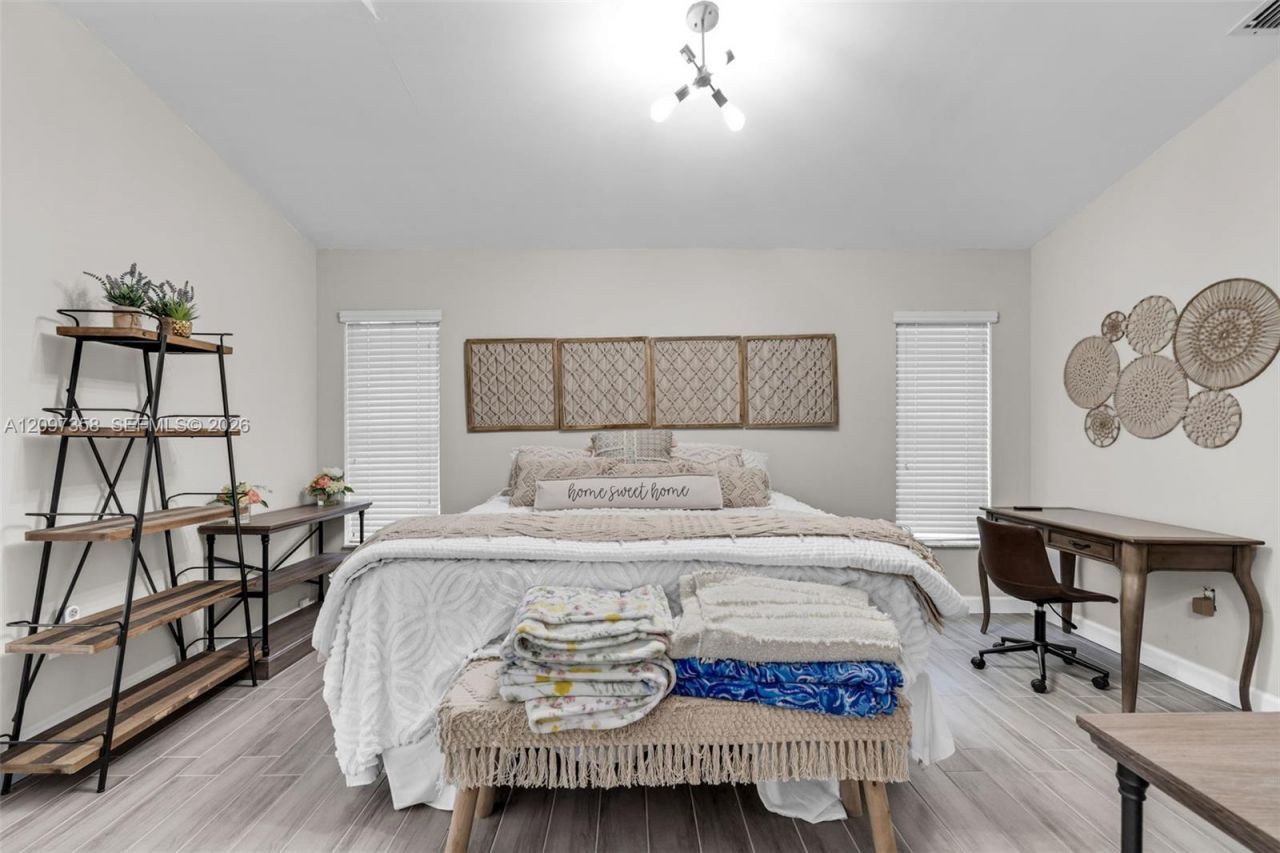 10831 NW 3rd Ct , Unit N/A, Pembroke Pines, FL 33026 Photo