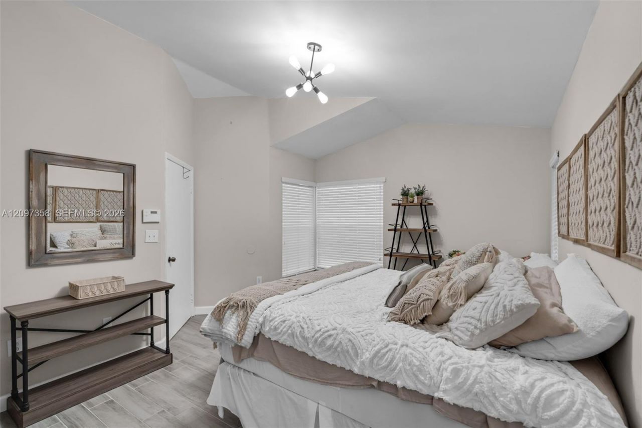 10831 NW 3rd Ct , Unit N/A, Pembroke Pines, FL 33026 Photo