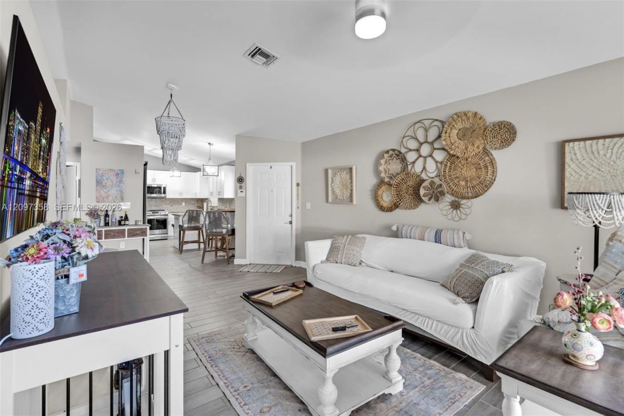 10831 NW 3rd Ct , Unit N/A, Pembroke Pines, FL 33026 Photo