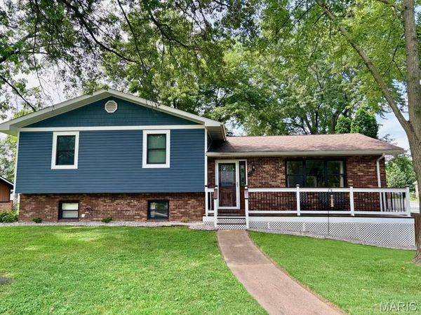 2801 Keebler Road, Maryville, IL 62062