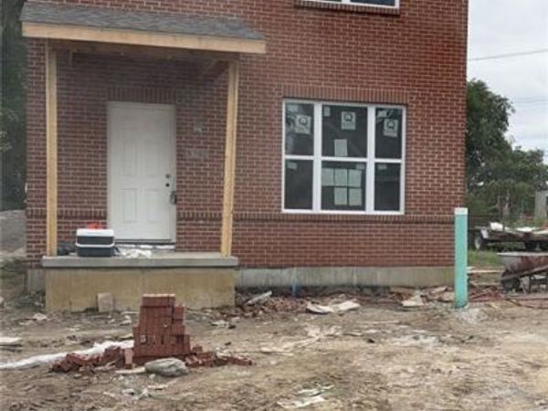 5738 Vernon Avenue , St Louis, MO 63112