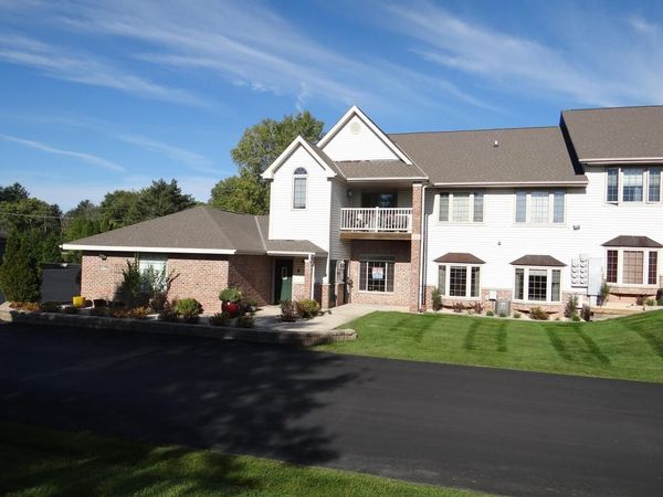 803 Cheyenne AVENUE, Unit A, Grafton, WI 53024