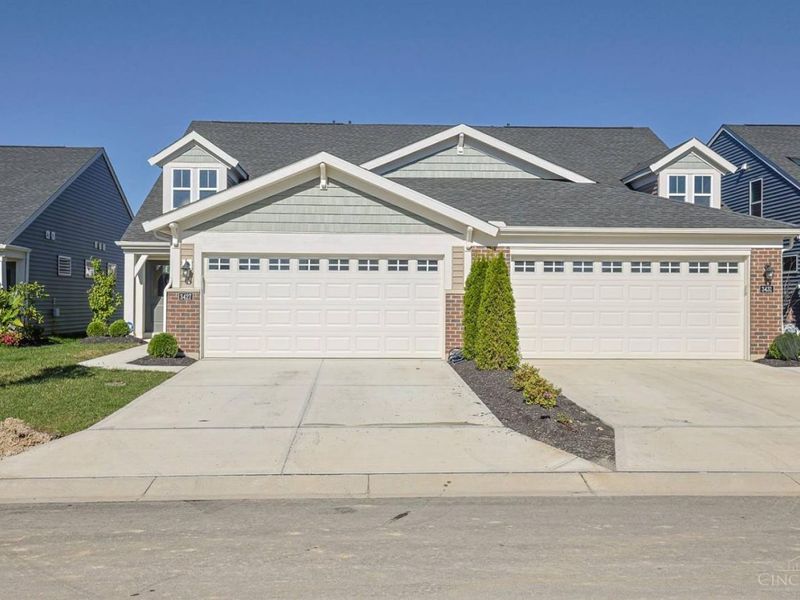 3427 Spring Harvest Drive, Batavia, OH 45103 Photo 2