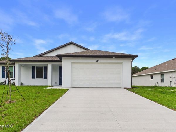1327 De Groodt Road SW , Palm Bay, FL 32908