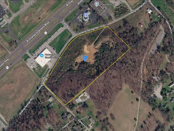 950 Sinking Springs Rd , Clinton, TN 37716