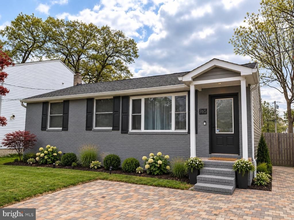 765 207TH STREET , PASADENA, MD 21122