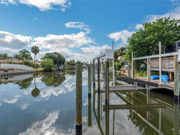743 KINGSTON COURT, APOLLO BEACH, FL 33572
