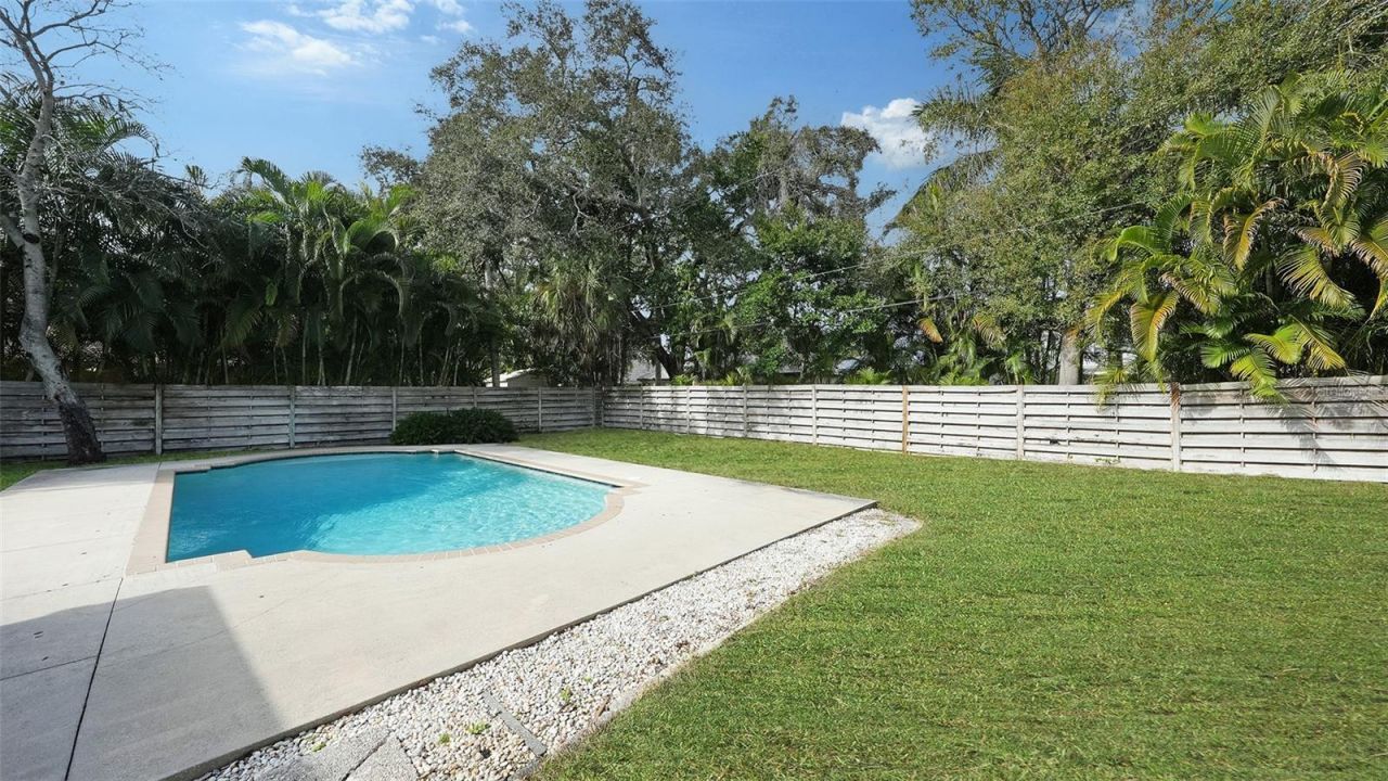 1763 South Drive , Sarasota, FL 34239 Photo