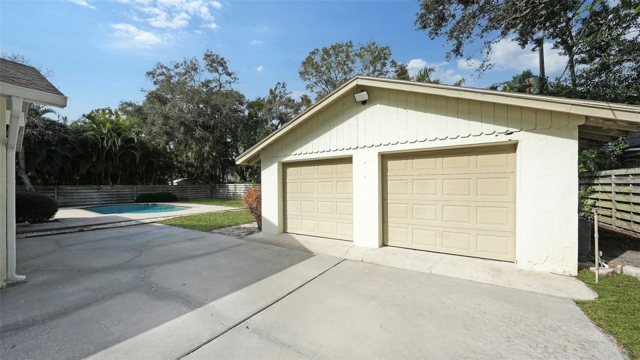 1763 South Drive , Sarasota, FL 34239 Photo