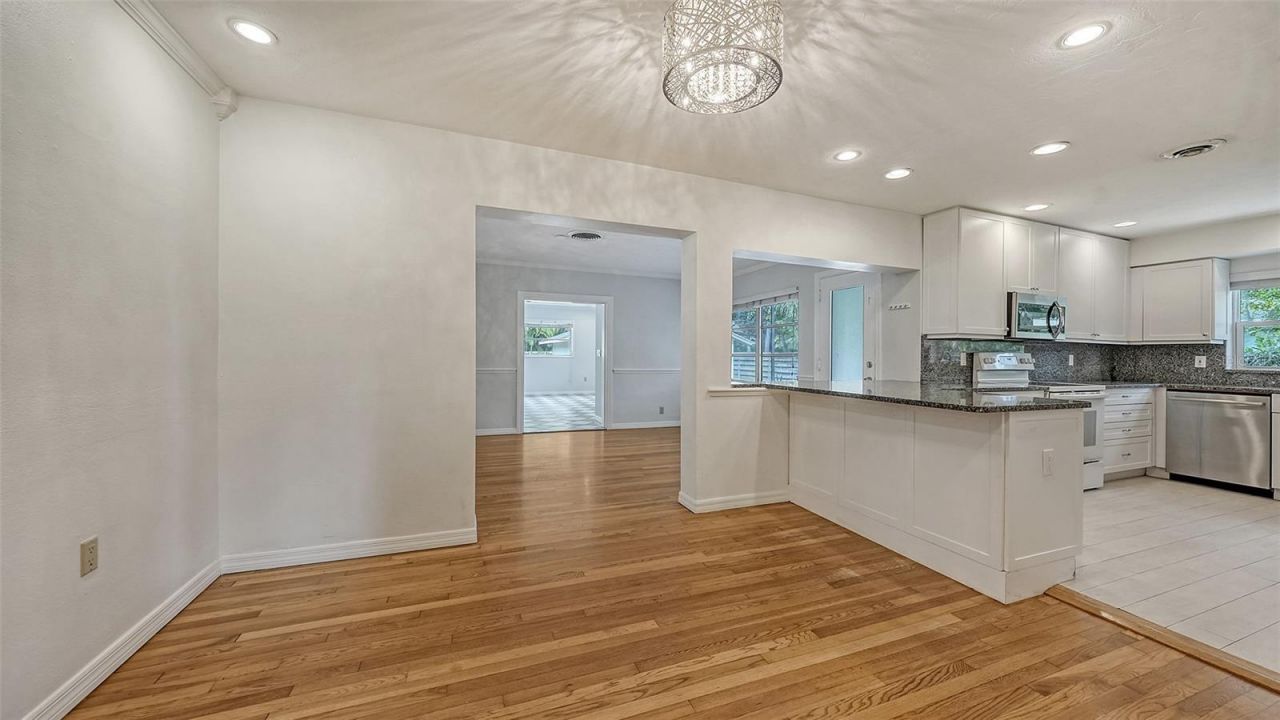 1763 South Drive , Sarasota, FL 34239 Photo