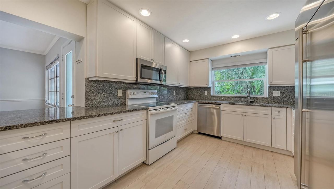 1763 South Drive , Sarasota, FL 34239 Photo