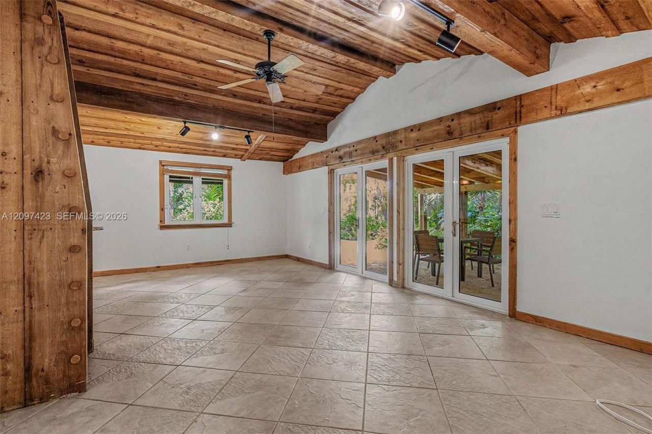 13470 SW 67th Ave, Pinecrest, FL 33156 Photo