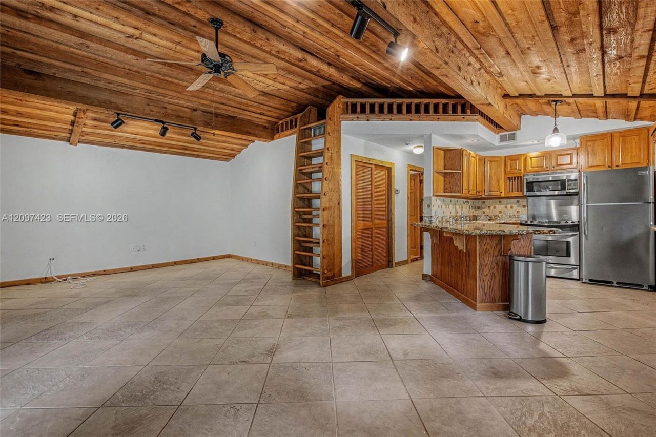 13470 SW 67th Ave, Pinecrest, FL 33156 Photo