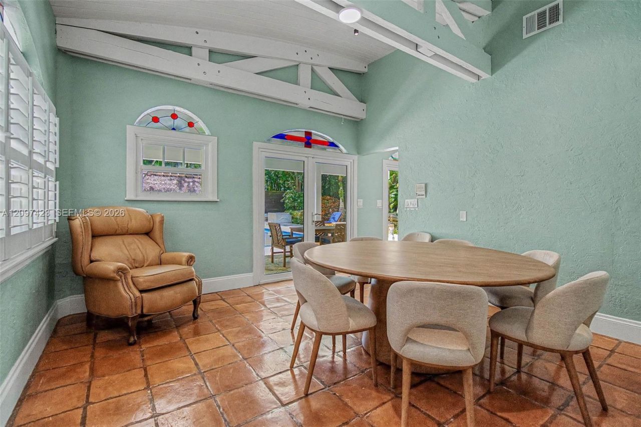 13470 SW 67th Ave, Pinecrest, FL 33156 Photo