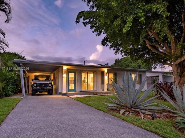 401 NW 28th Ct , Wilton Manors, FL 33311