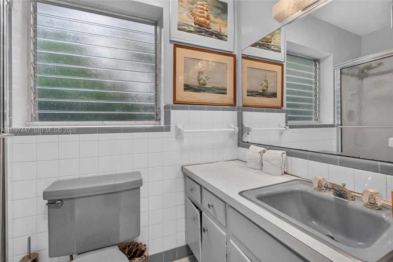 401 NW 28th Ct, Wilton Manors, FL 33311 Photo