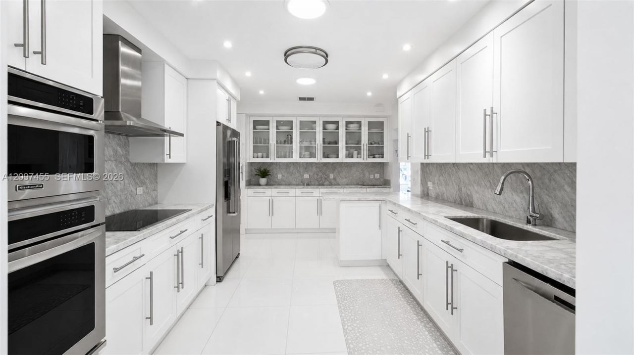 530 Sabal Palm Rd , Miami, FL 33137 Photo