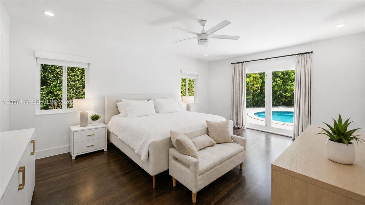 530 Sabal Palm Rd , Miami, FL 33137 Photo