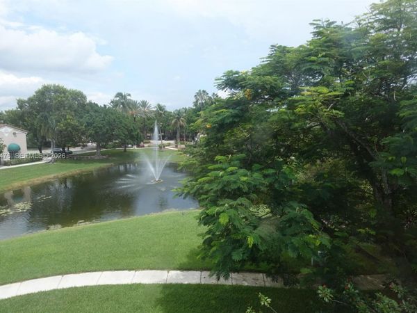 12136 Saint Andrews Pl , Unit 304, Miramar, FL 33025