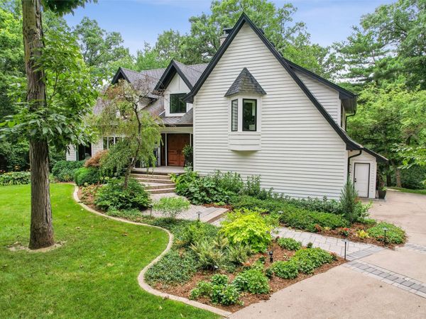 12872 Cardinal Lane, Urbandale, IA 50323
