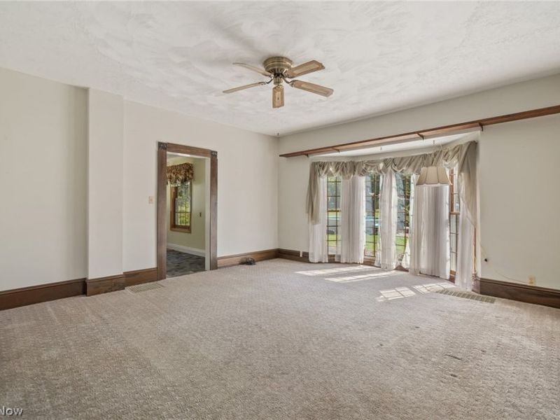 4502 Broadway Avenue NE, Louisville, OH 44641 Photo 19