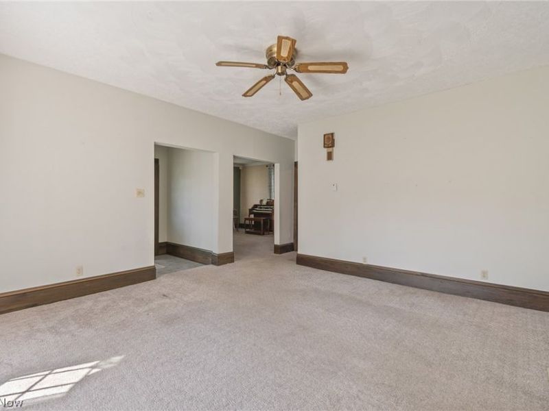 4502 Broadway Avenue NE, Louisville, OH 44641 Photo 21