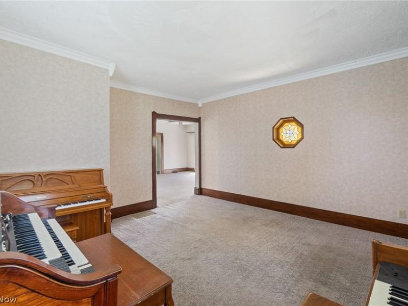 4502 Broadway Avenue NE, Louisville, OH 44641 Photo 24