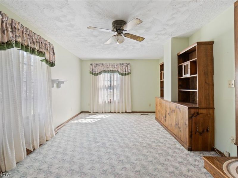 4502 Broadway Avenue NE, Louisville, OH 44641 Photo 28