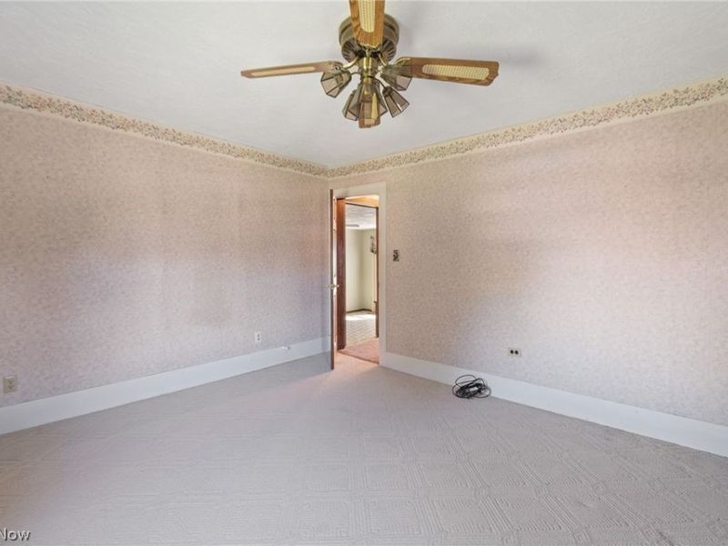 4502 Broadway Avenue NE, Louisville, OH 44641 Photo 33
