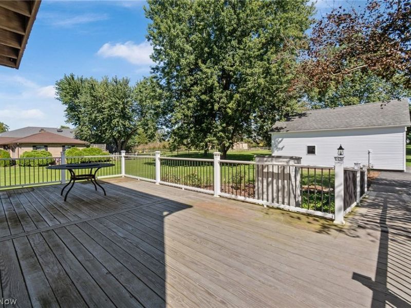 4502 Broadway Avenue NE, Louisville, OH 44641 Photo 6