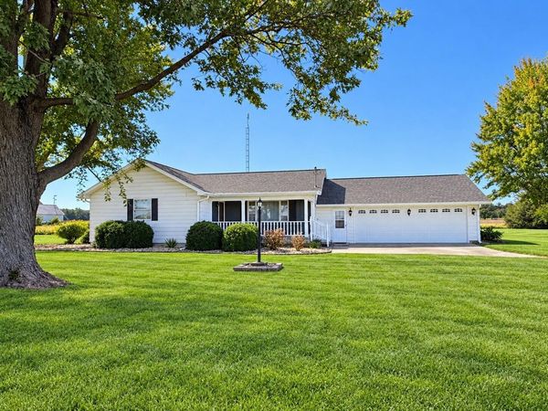 180 US Route 33 , Saint Marys, OH 45885