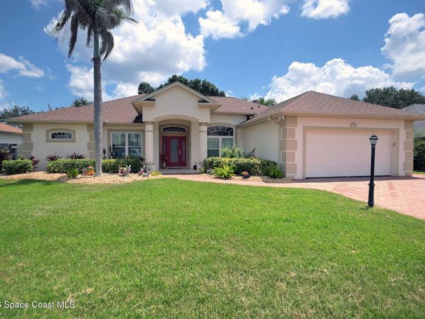 3123 Forest Creek Drive , Melbourne, FL 32901