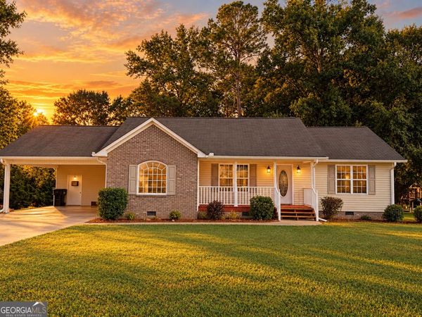 201 Briarwood Circle, Summerville, GA 30747