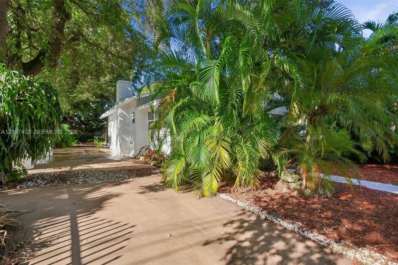 67 NW 51st St, Miami, FL 33127 Photo