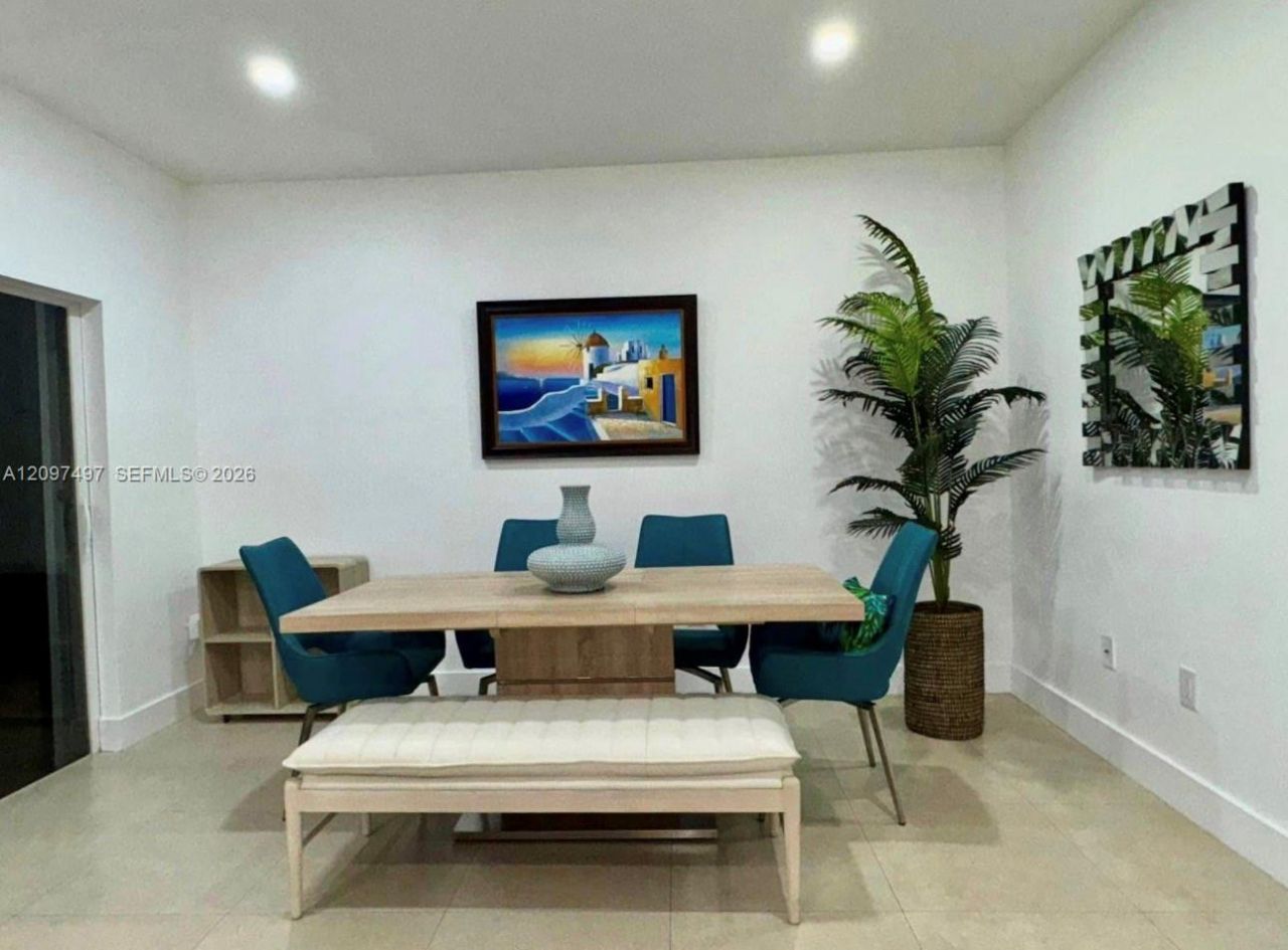 15441 SW 11th Ter , Unit ., Miami, FL 33194 Photo