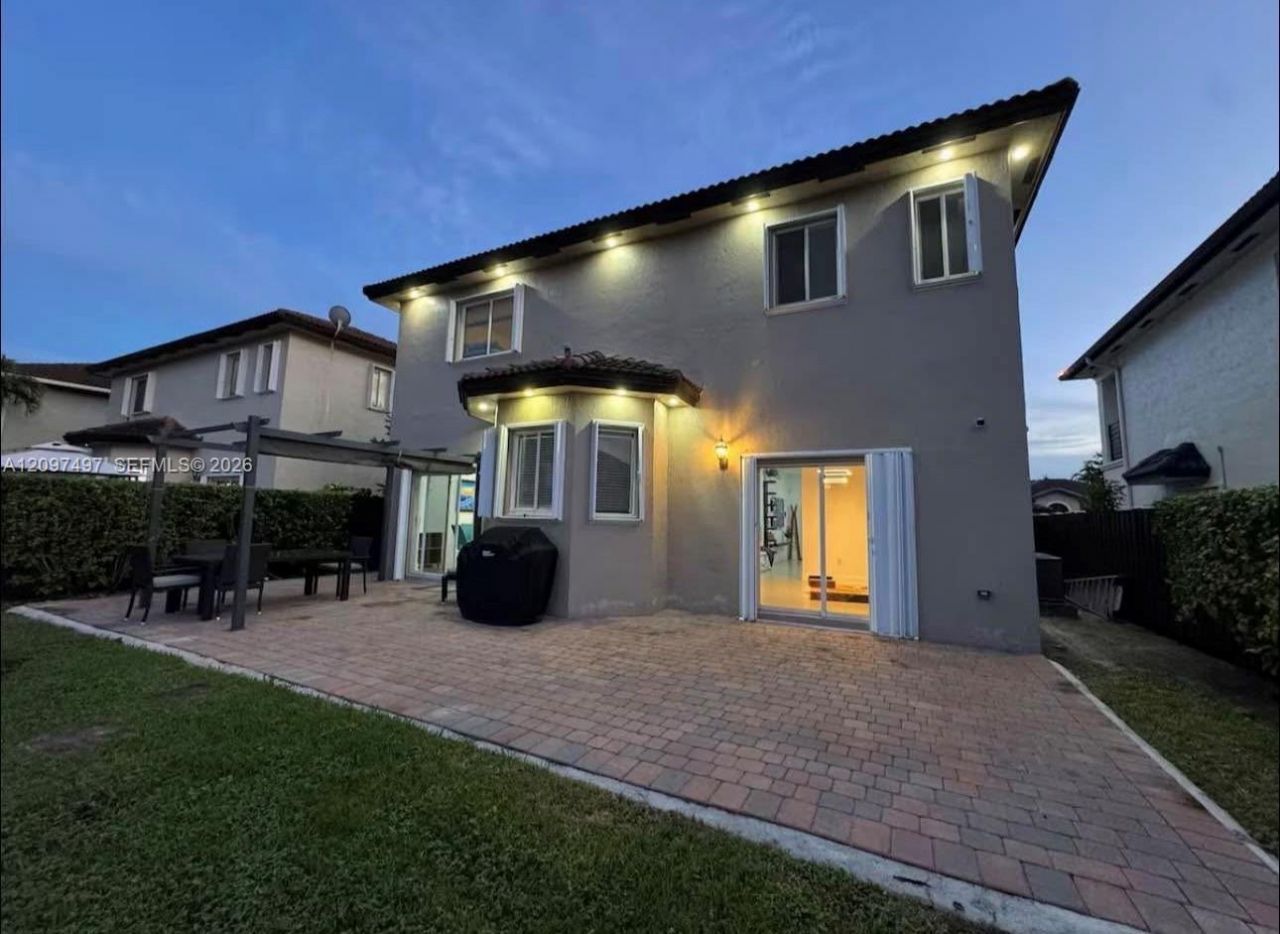 15441 SW 11th Ter , Unit ., Miami, FL 33194 Photo
