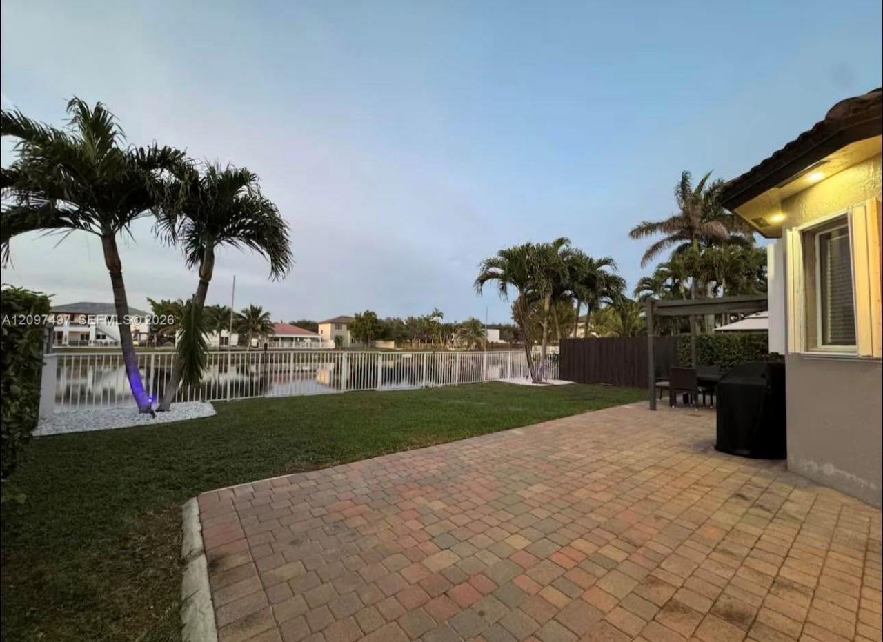 15441 SW 11th Ter , Unit ., Miami, FL 33194 Photo