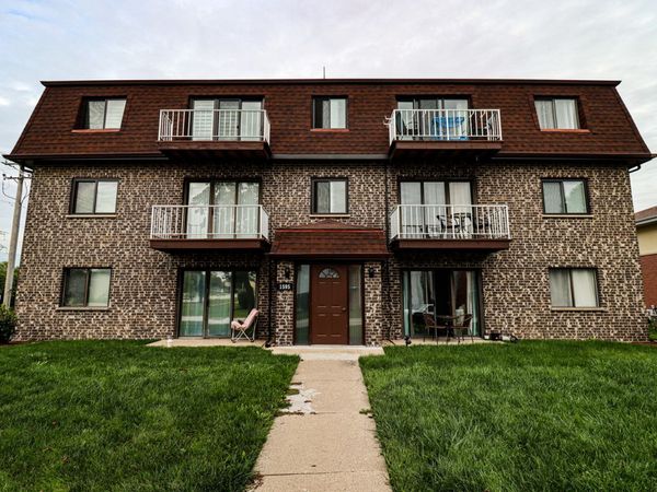 1595 Floyd Brown Lane , Unit 1A, Glendale Heights, IL 60139