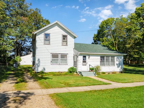 527 Osterhout Street, Schoolcraft, MI 49087