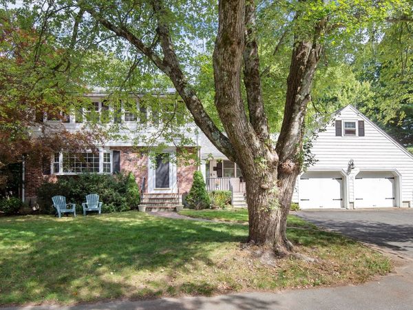 15 Johnson Rd, Avon, MA 02322