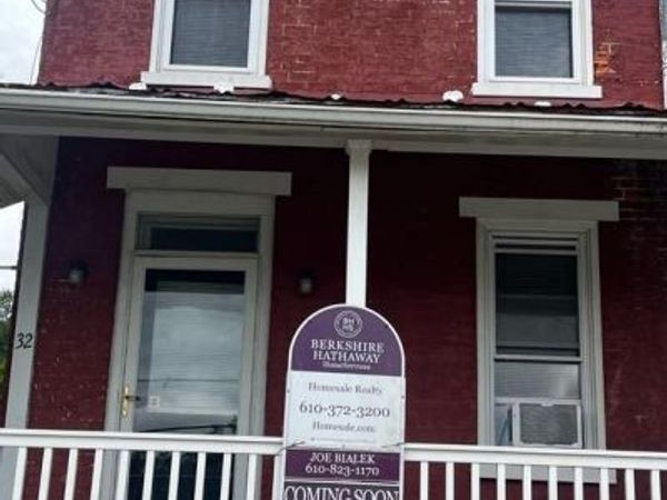 32 S ELM STREET , ROBESONIA, PA 19551