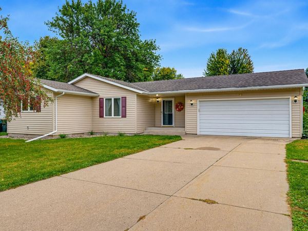 512 Abby Lane, Glencoe, MN 55336