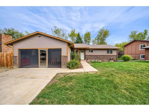 2542 Cambridge Dr, Longmont, CO 80503