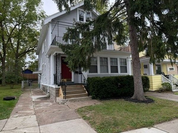 2 Flower Street, Buffalo, NY 14214