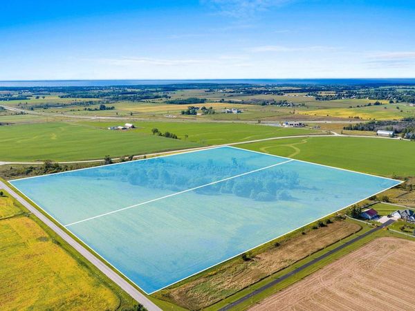 9538 HUMP ROAD, Brussels, WI 54204