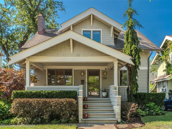 611 W 4th Street , Royal Oak, Mi 48067