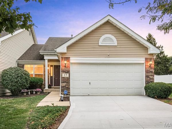 17 Belmonte Court, Lake St Louis, MO 63368